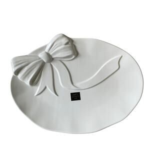 Handmade in Italy Embossed White Bow Ceramic Serving Platter 12x16 Oval NEW